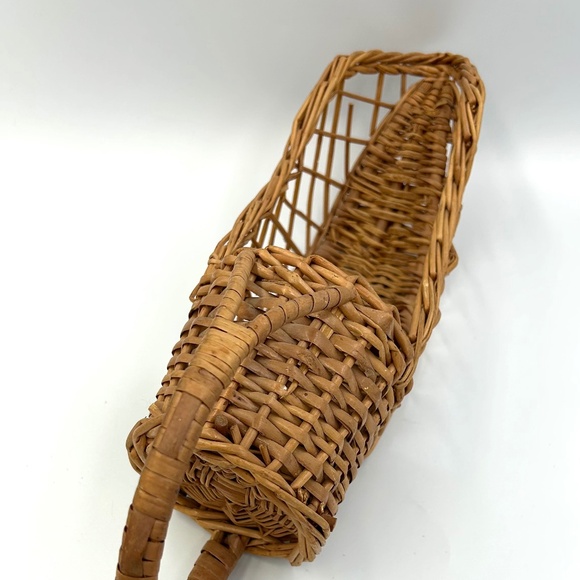 Vintage Wicker Wine Bottle Holder Natural Rattan Cane Caddy Pourer Boho Bar - Picture 5 of 10